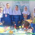 بازارچه خیریه مدرسه اندیشه سازان قزوین به مناسبت دهه فجر به نفع کودکان مبتلا به سرطان مکس